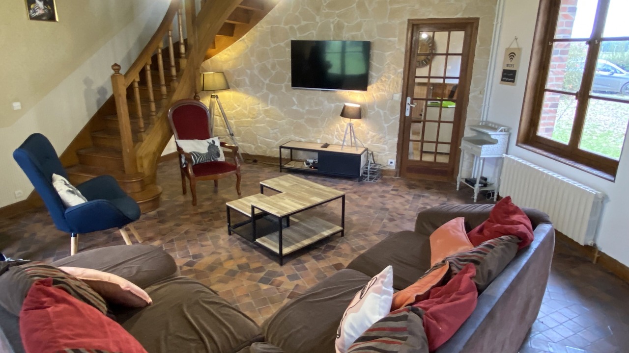 Photo of Livingroom in Dollon