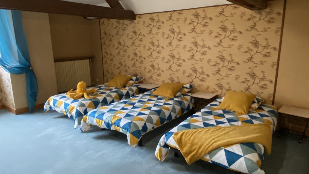 Photo of Bedroom in Dollon