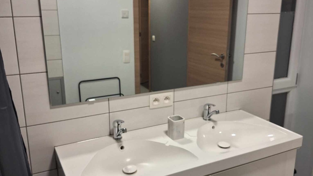 Photo of Bathroom in Huy