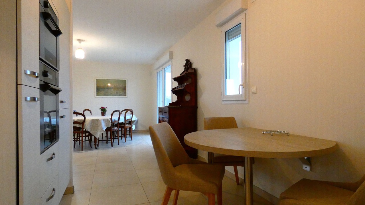 Photo of Others in Epernon