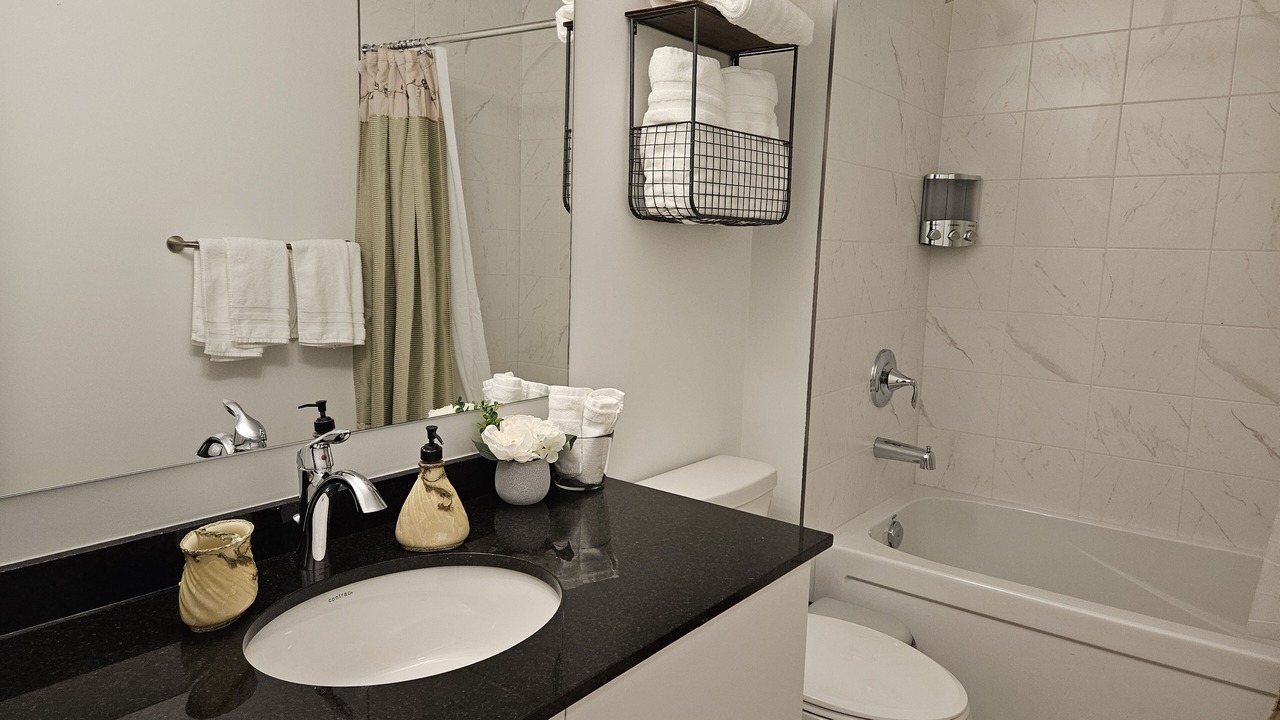 Photo of Bathroom in Hespeler