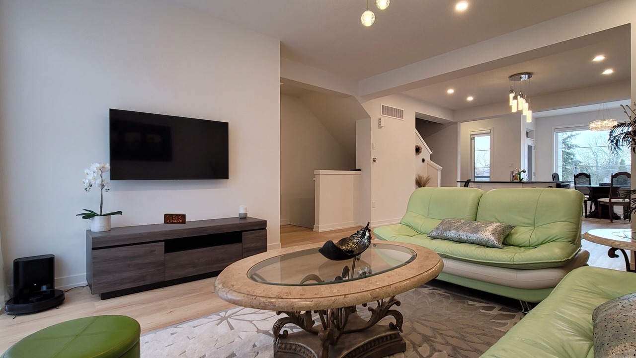Photo of Livingroom in Hespeler