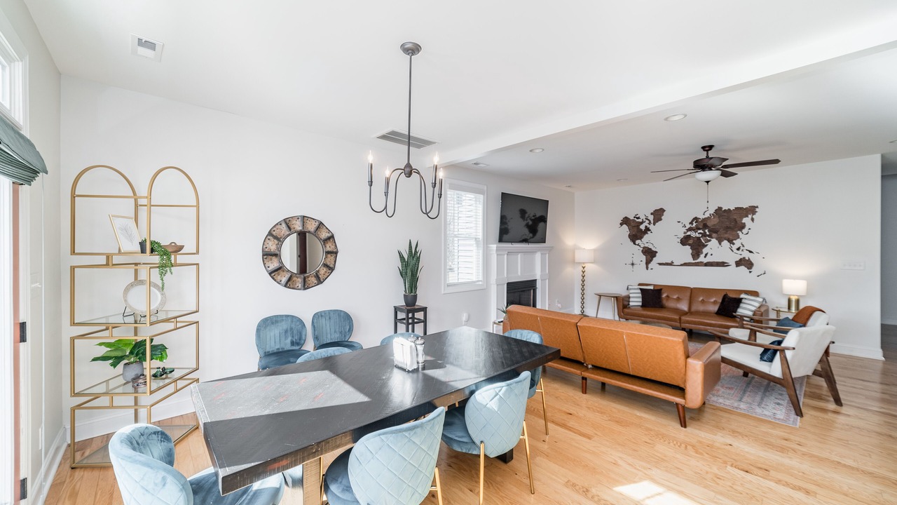 Photo of Livingroom in Forest