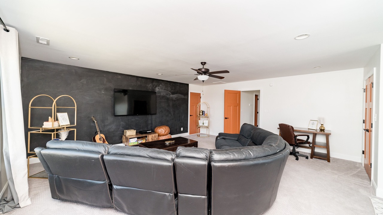 Photo of Bedroom in Forest