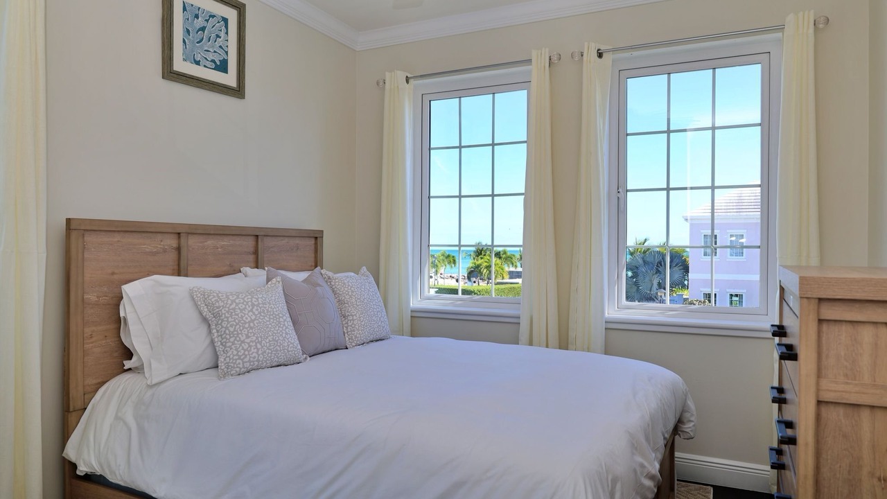 Photo of Bedroom in Palm Cay