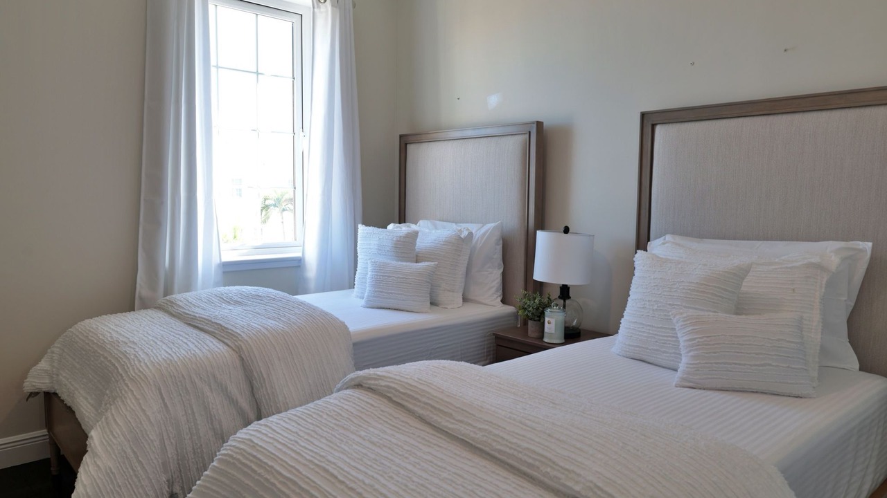 Photo of Bedroom in Palm Cay
