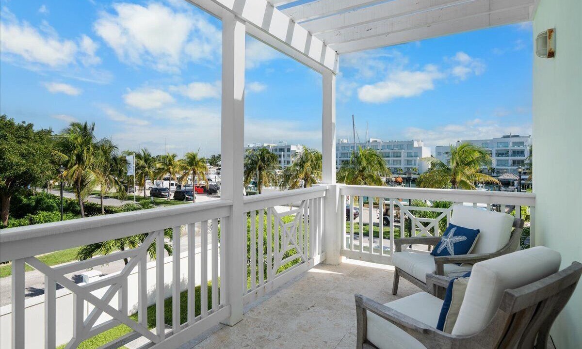 Photo of Outdoor in Palm Cay