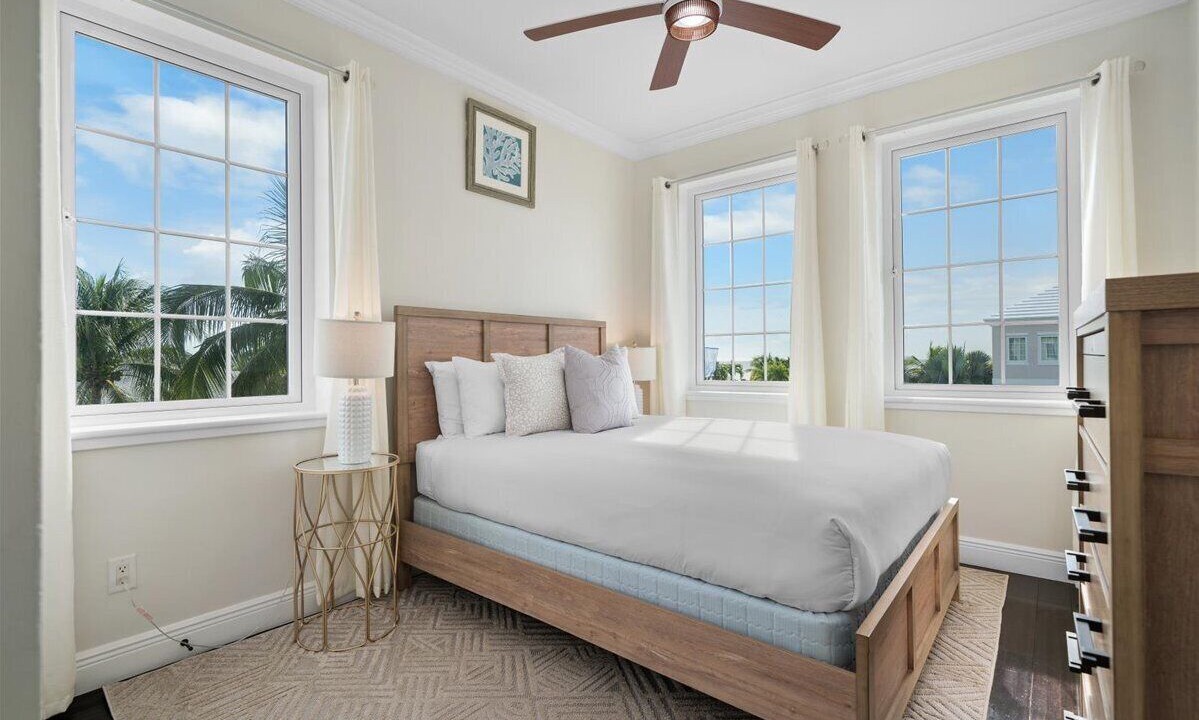 Photo of Bedroom in Palm Cay
