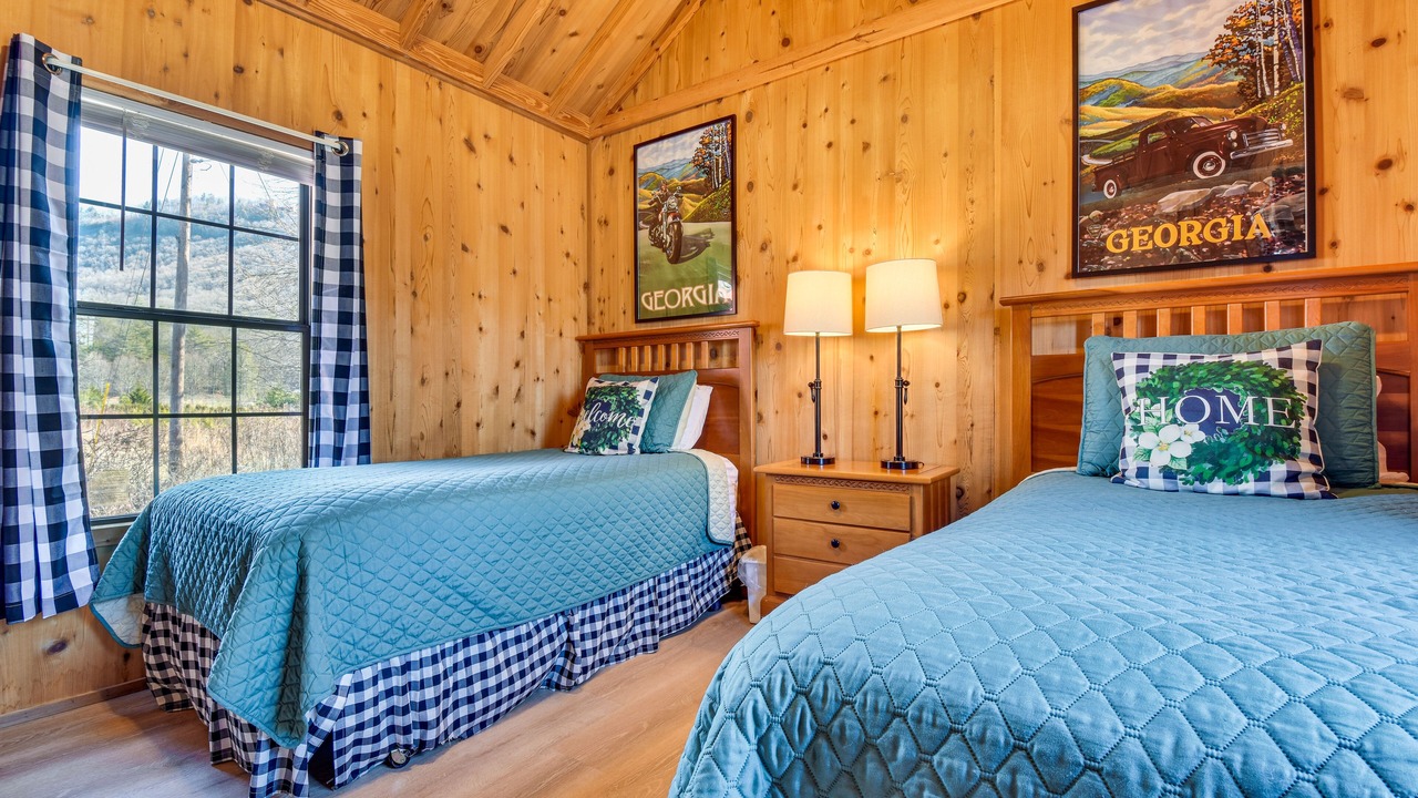 Photo of Bedroom in Rabun Gap