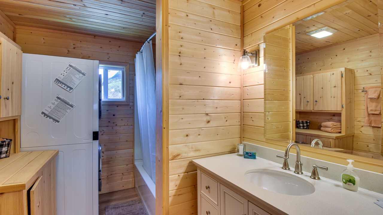 Photo of Bathroom in Rabun Gap
