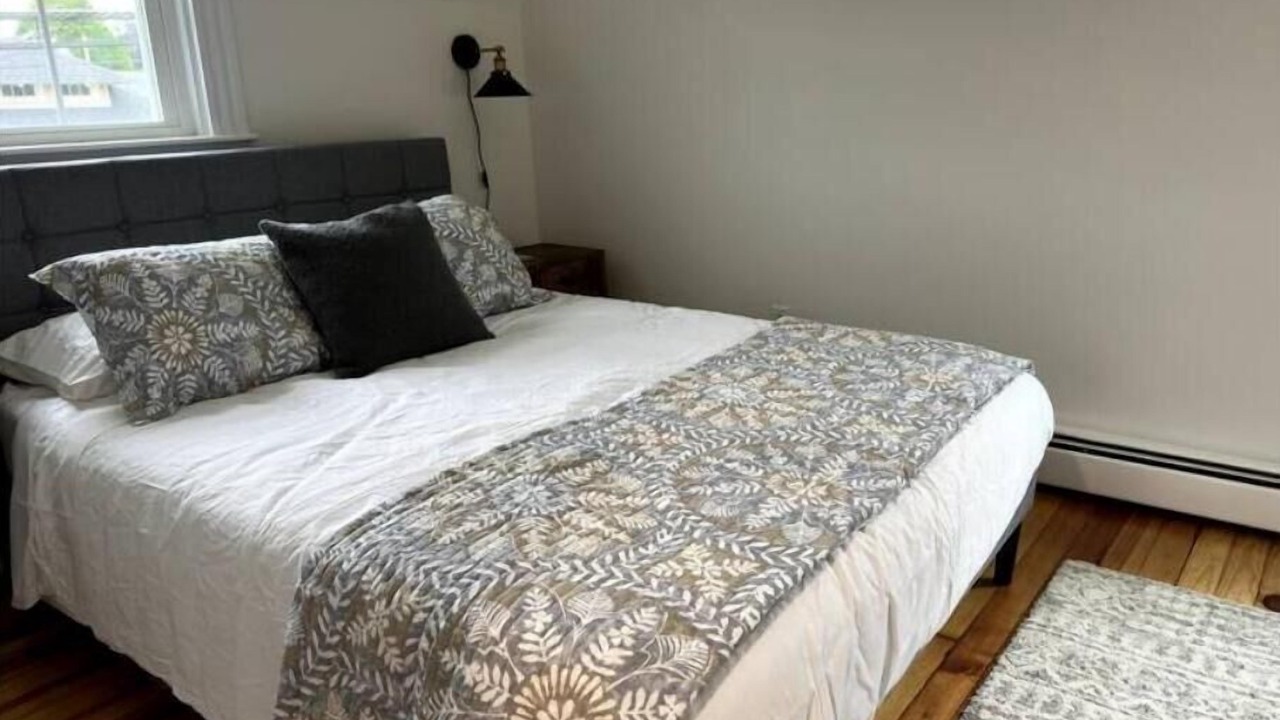 Photo of Bedroom in Jamestown