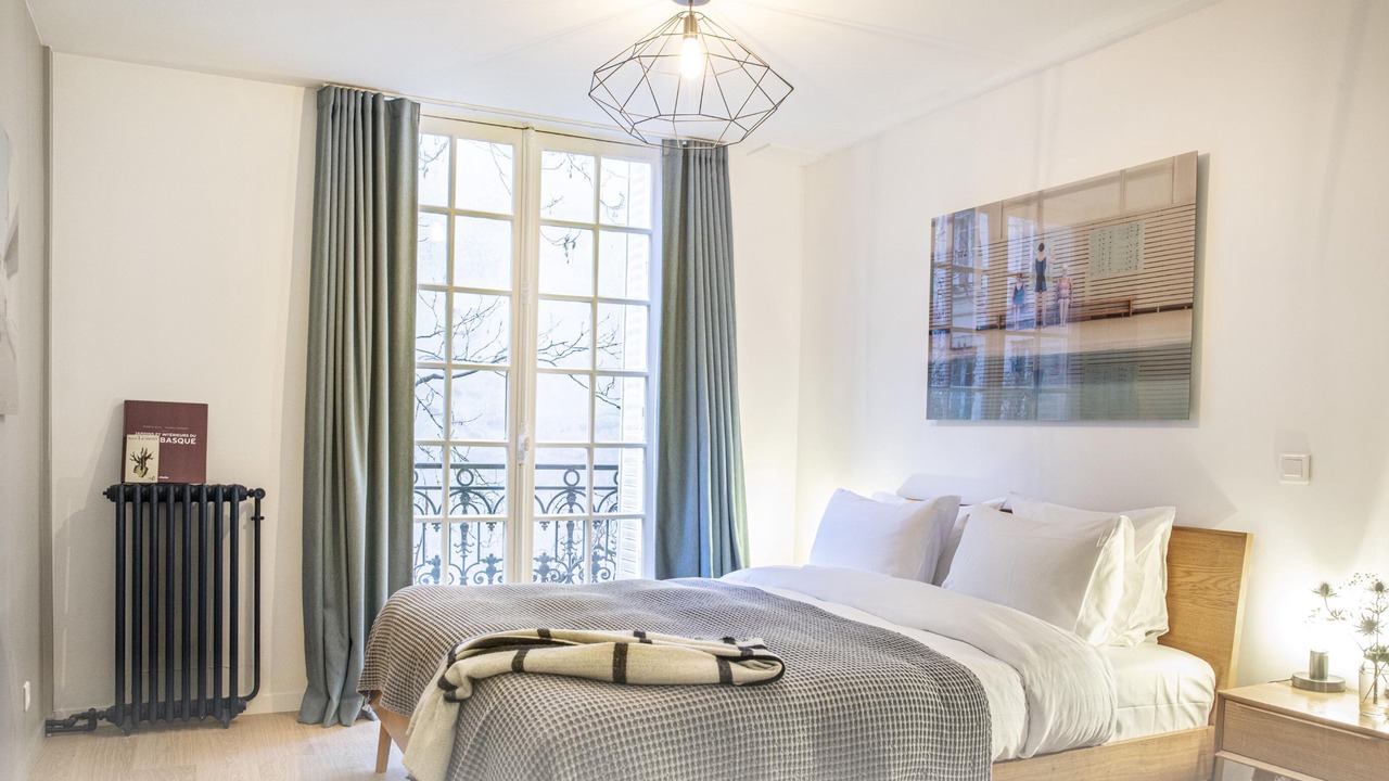 Photo of Bedroom in Madeleine
