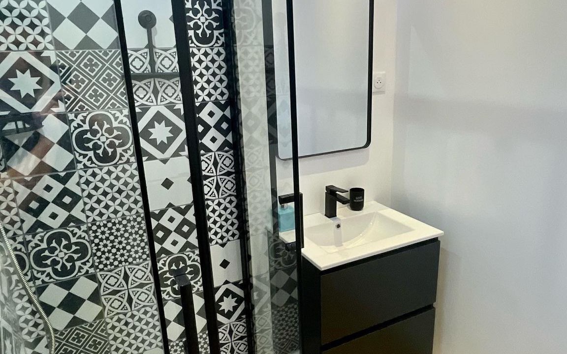Photo of Bathroom in Connerre