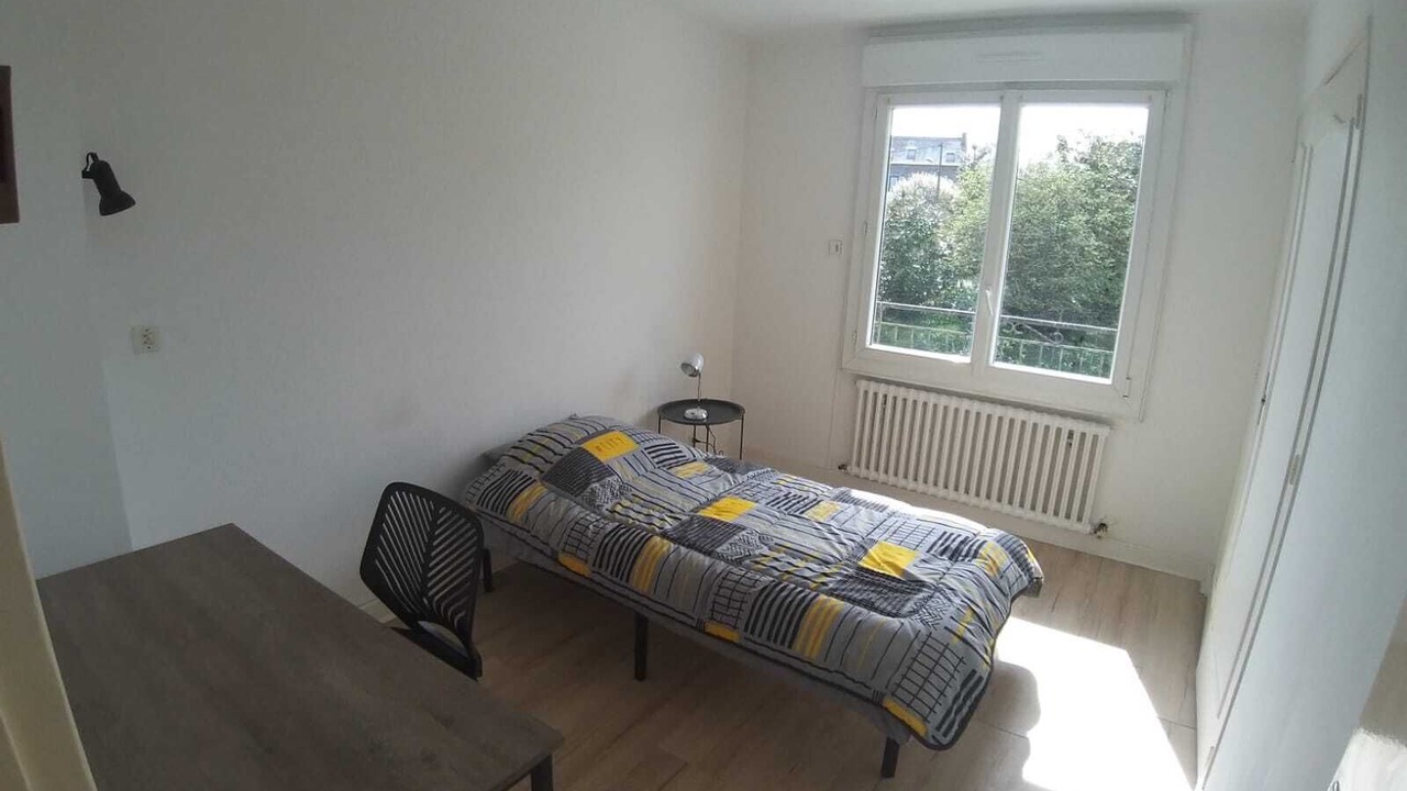 Photo of Bedroom in Ploufragan