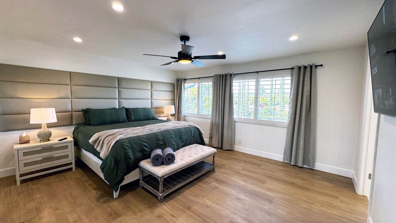 Photo of Bedroom in Woodland Hills
