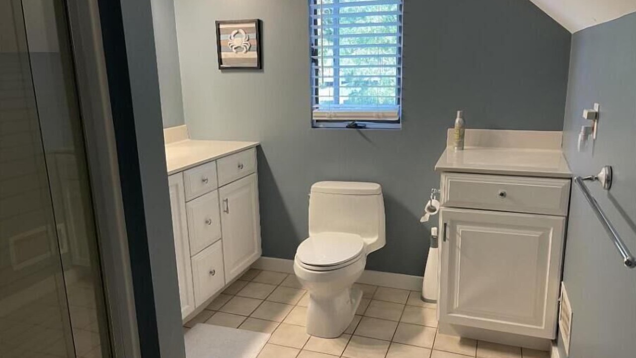 Photo of Bathroom in Charlestown