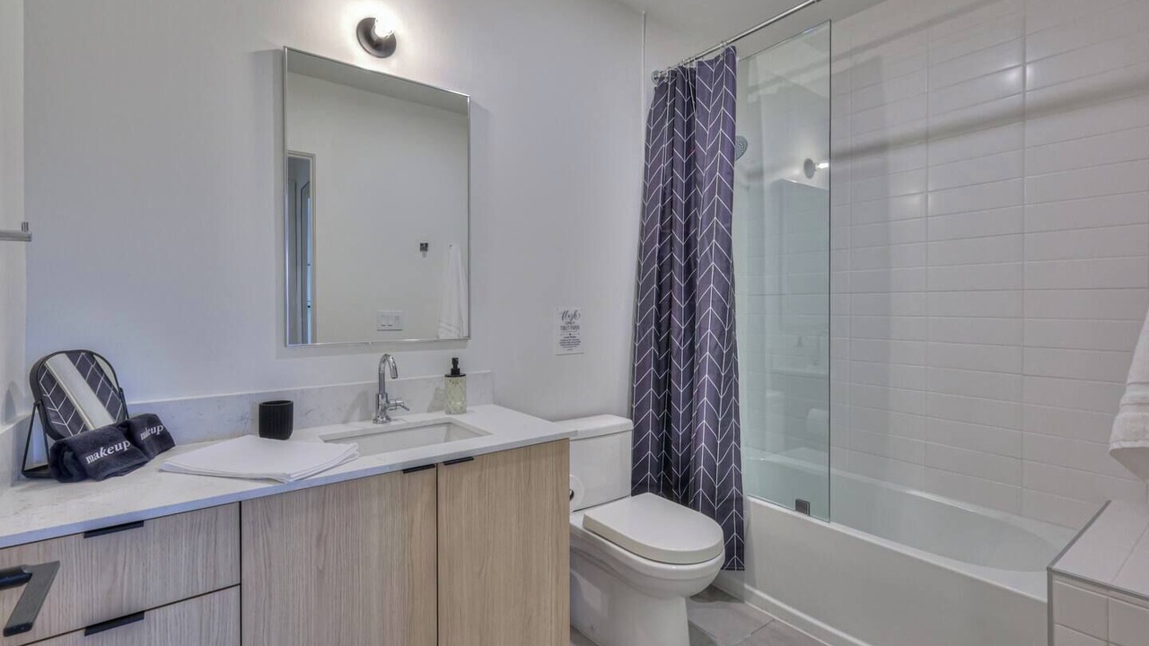 Photo of Bathroom in Sobro