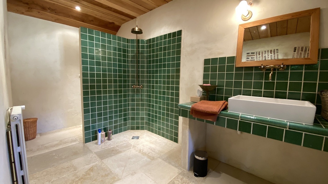 Photo of Bathroom in Longny les Villages