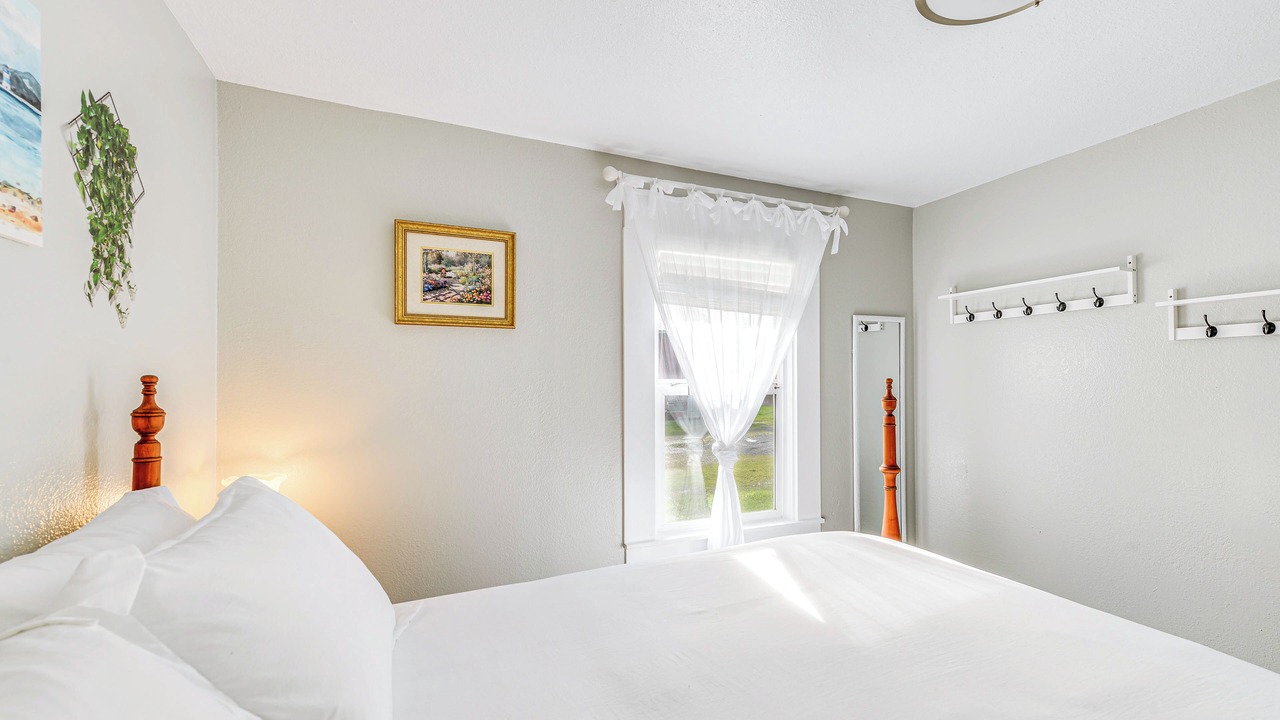 Photo of Bedroom in Orick