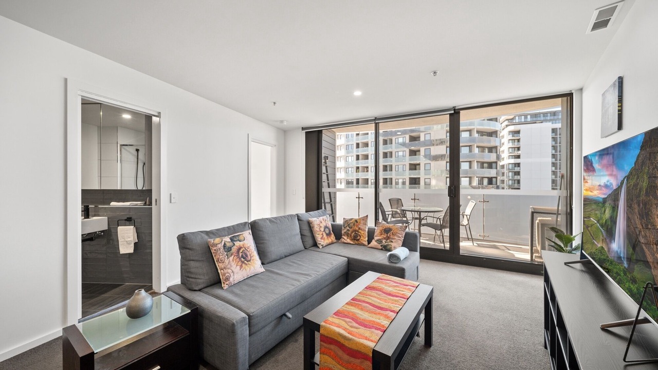 Photo of Livingroom in Gungahlin