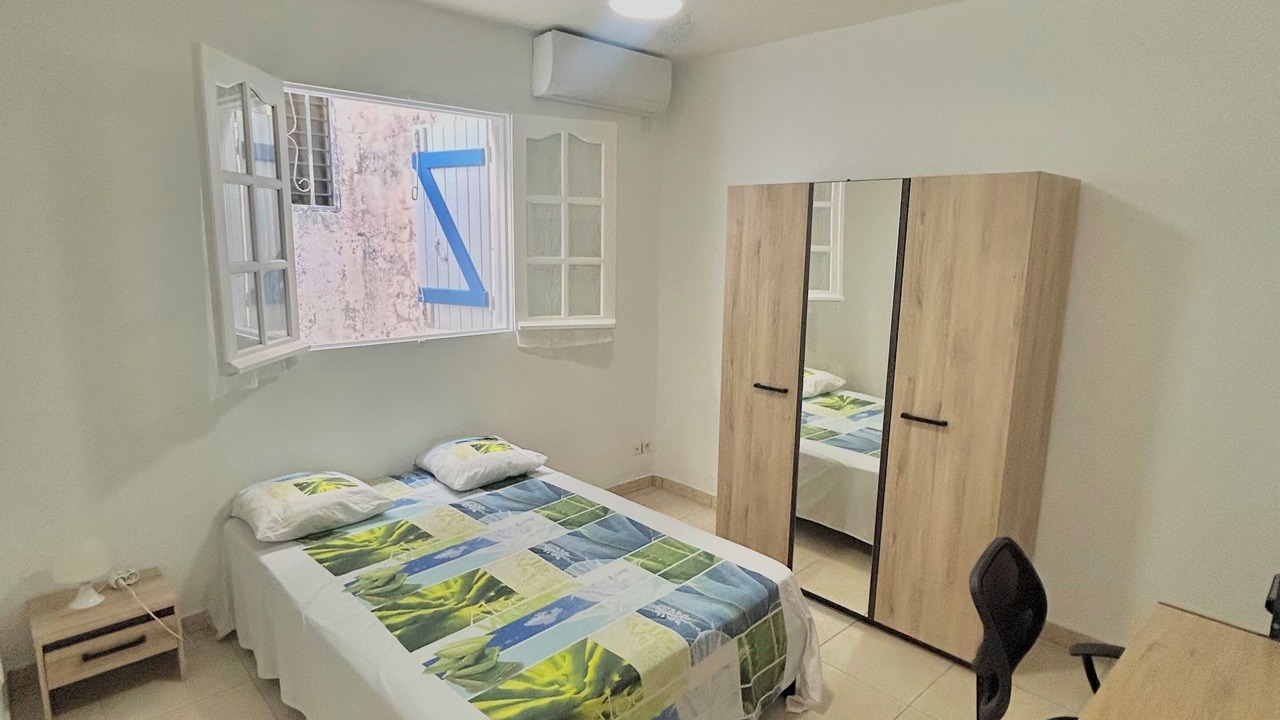 Photo of Bedroom in Les Abymes