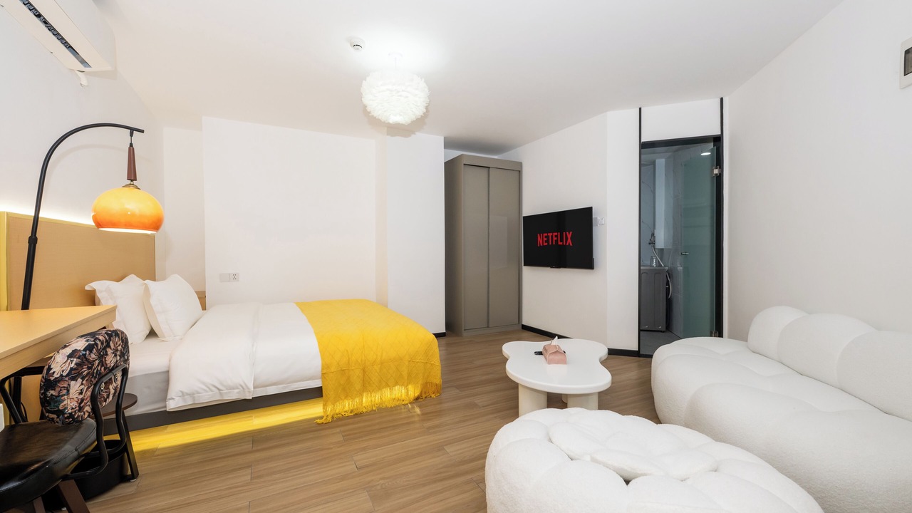 Photo of Bedroom in Tuol Kouk