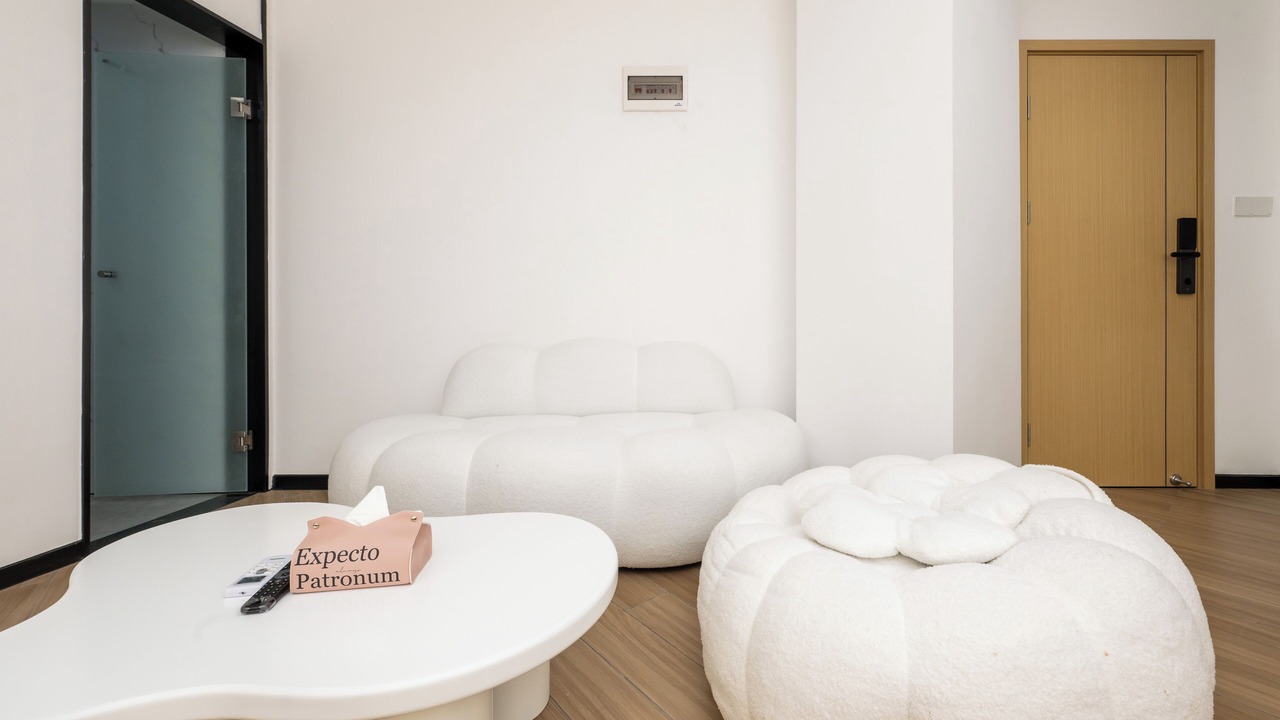 Photo of Livingroom in Tuol Kouk