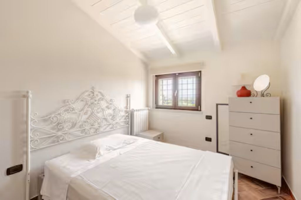 Photo of Bedroom in Caiazzo