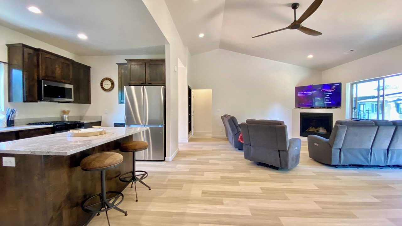 Photo of Bedroom in Grants Pass