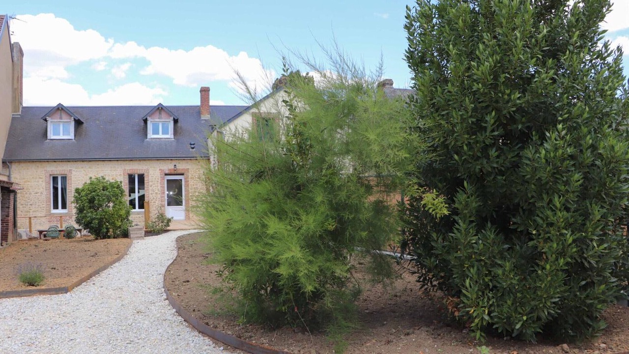 Photo of Outdoor in Le Mele-sur-Sarthe