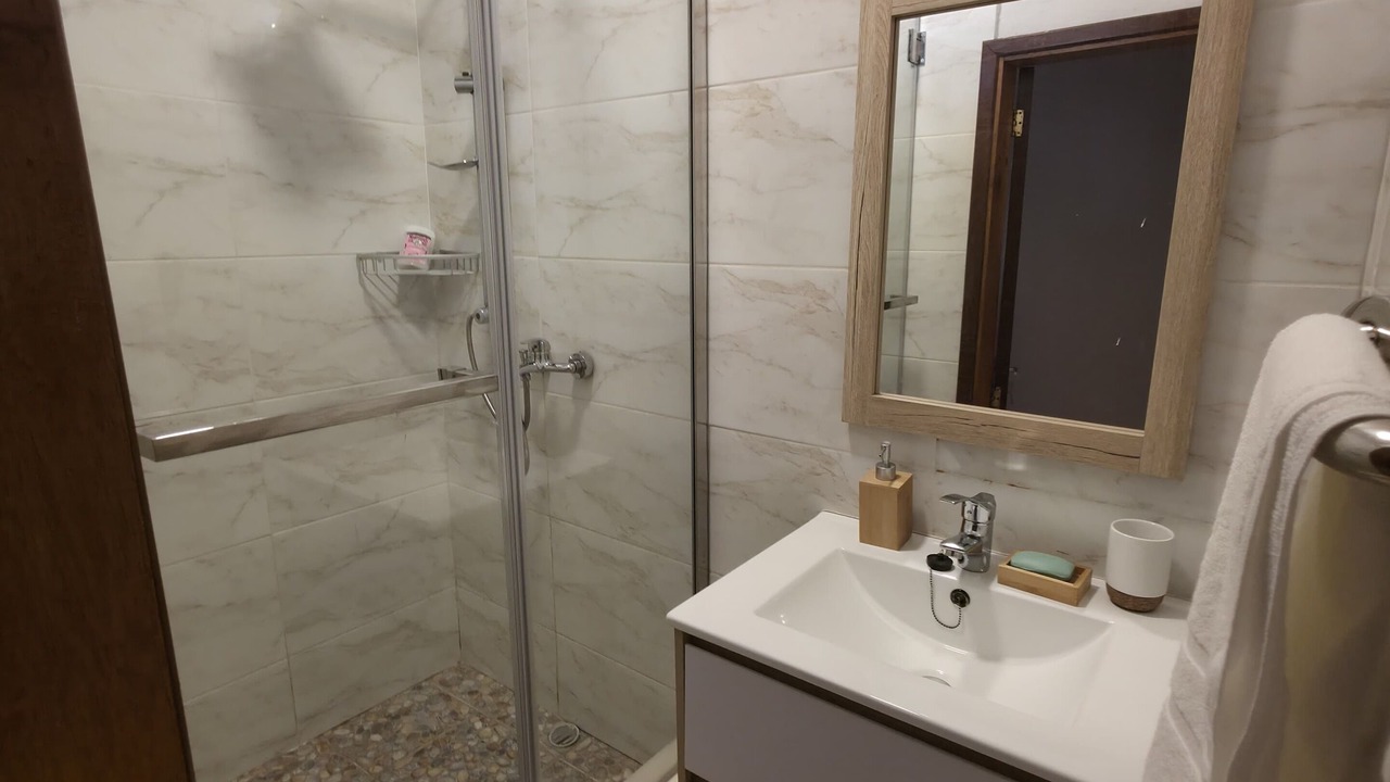 Photo of Bathroom in Port Louis
