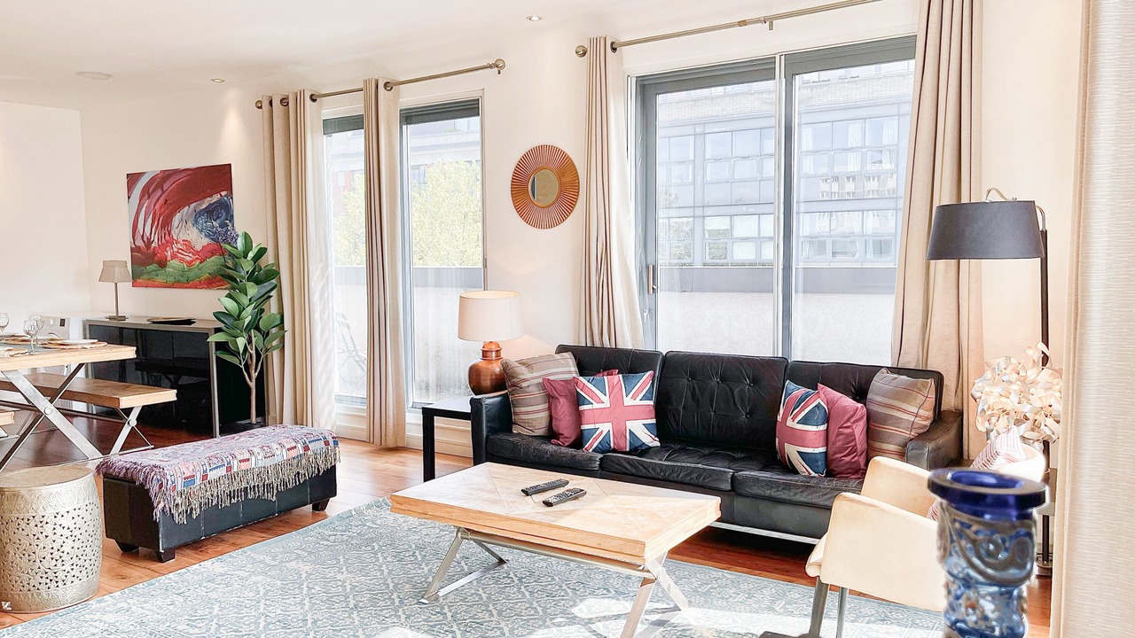 Photo of Livingroom in Angel