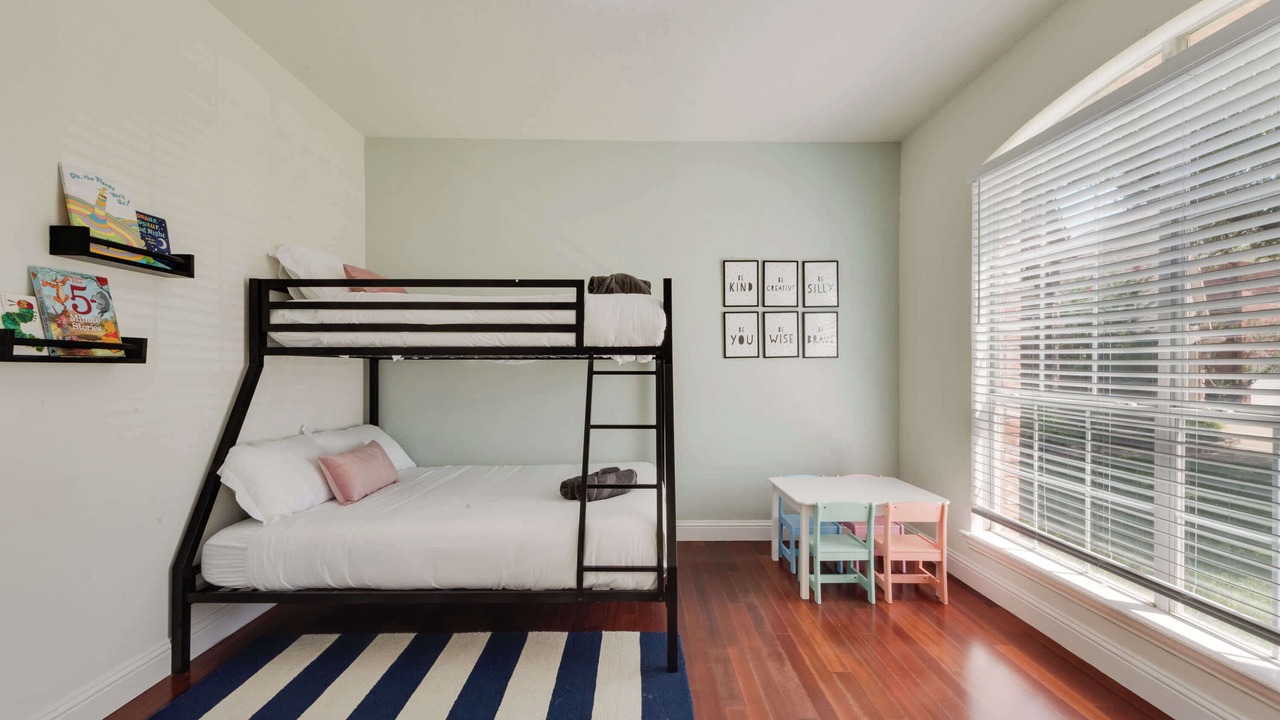 Photo of Bedroom in Fossil Creek