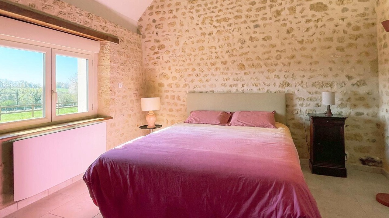 Photo of Bedroom in La Mesniere