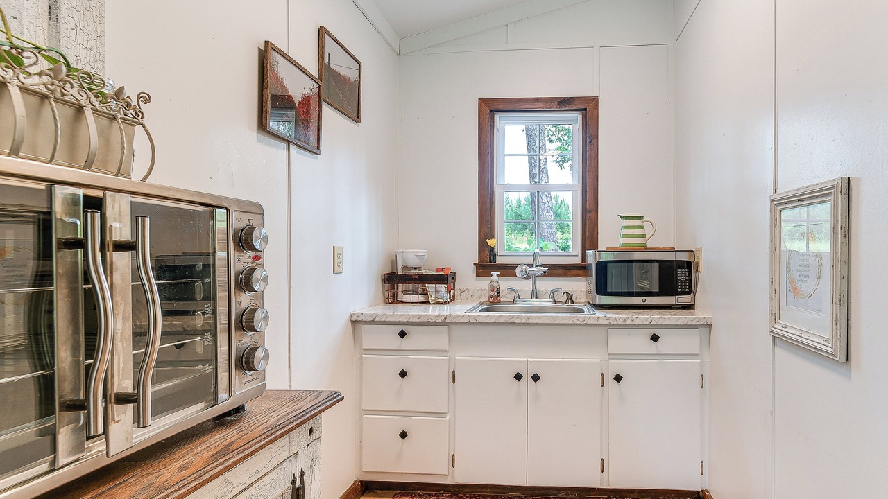 Photo of Kitchen in Scottsburg
