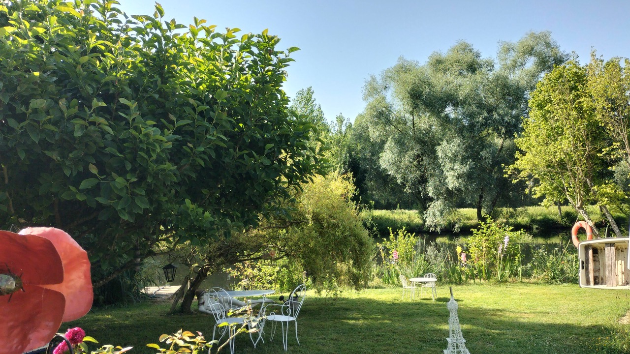 Photo of Outdoor in Cloyes-les-Trois-Rivieres