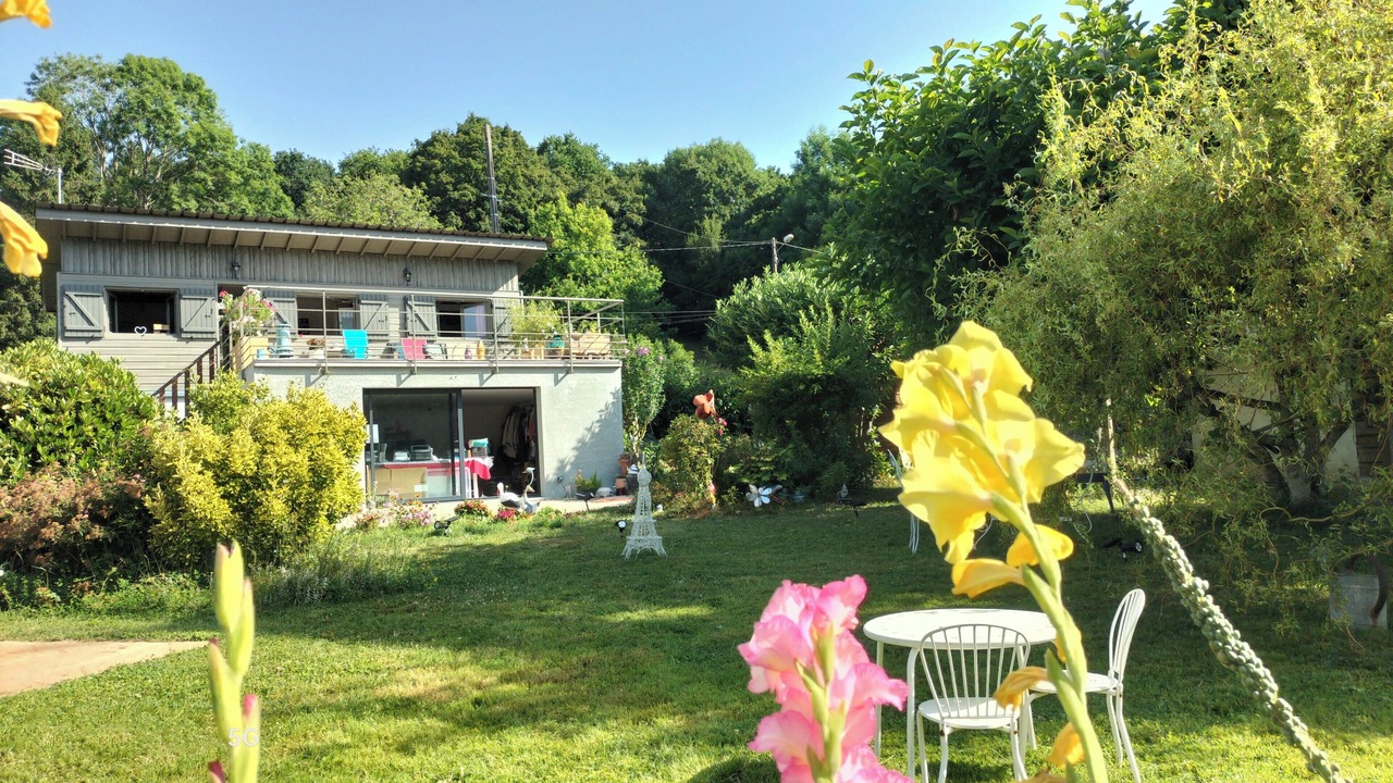 Photo of Outdoor in Cloyes-les-Trois-Rivieres