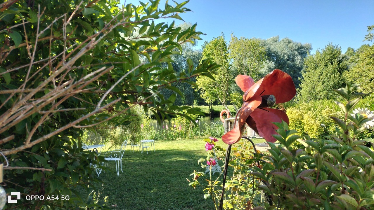 Photo of Outdoor in Cloyes-les-Trois-Rivieres