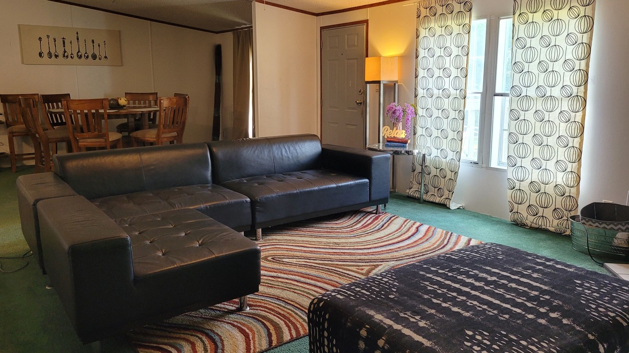 Photo of Livingroom in Princeton
