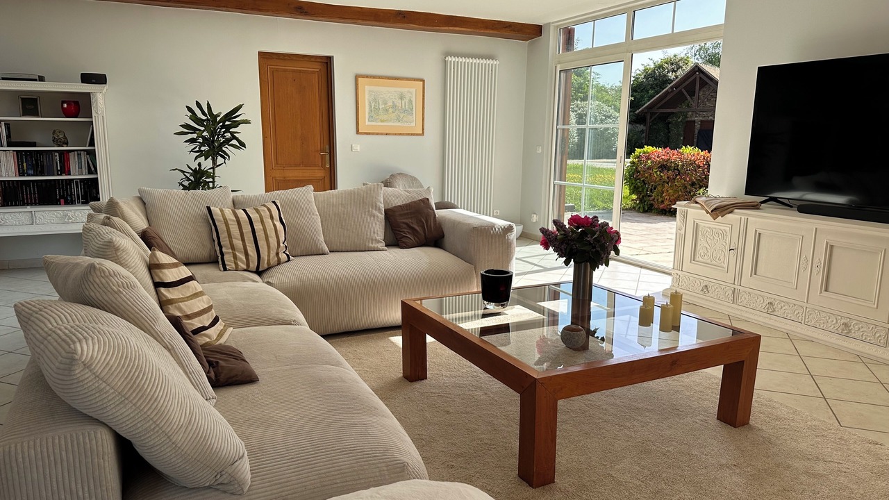 Photo of Livingroom in Mondreville
