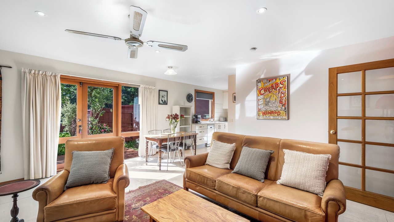 Photo of Livingroom in South Hobart