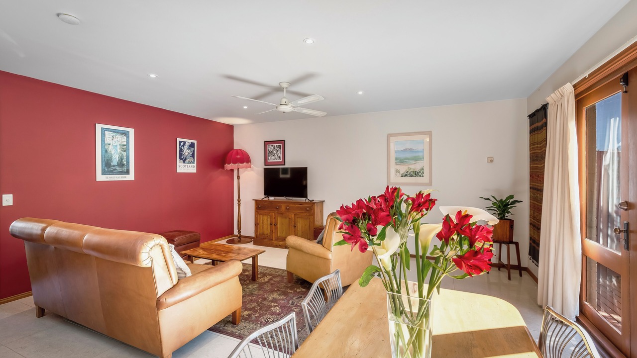 Photo of Livingroom in South Hobart