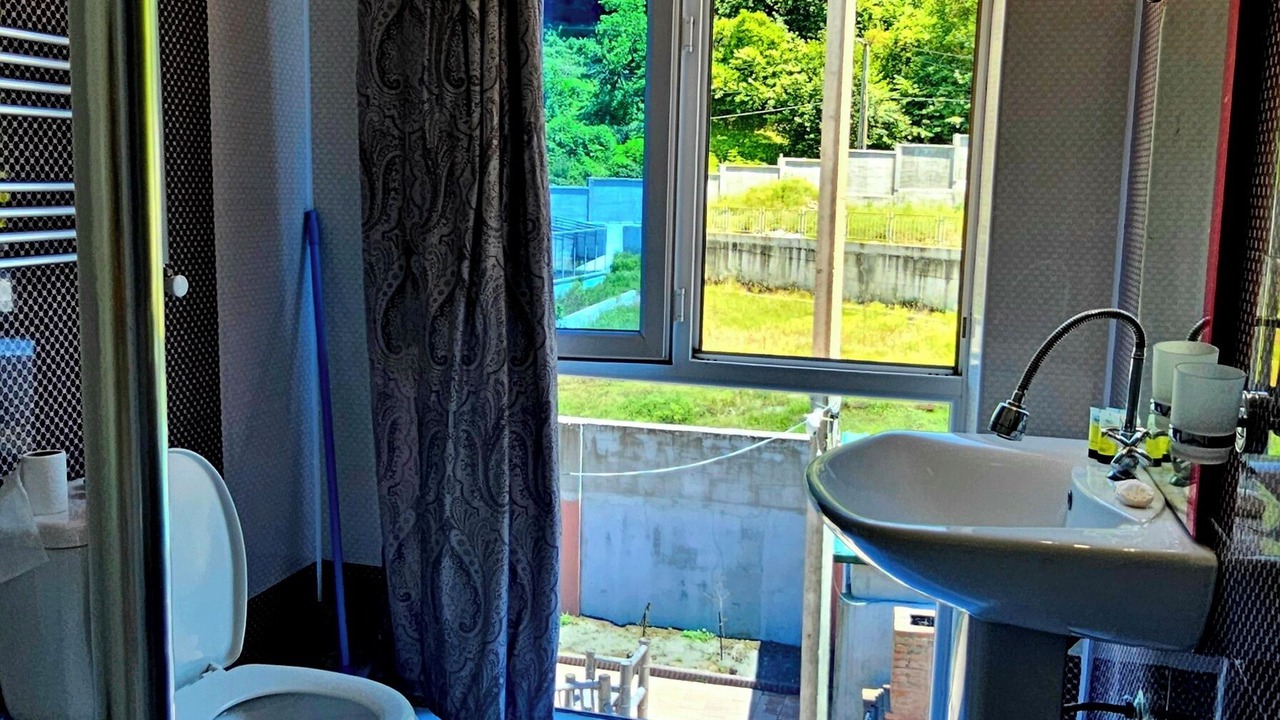 Photo of Bathroom in Gonio