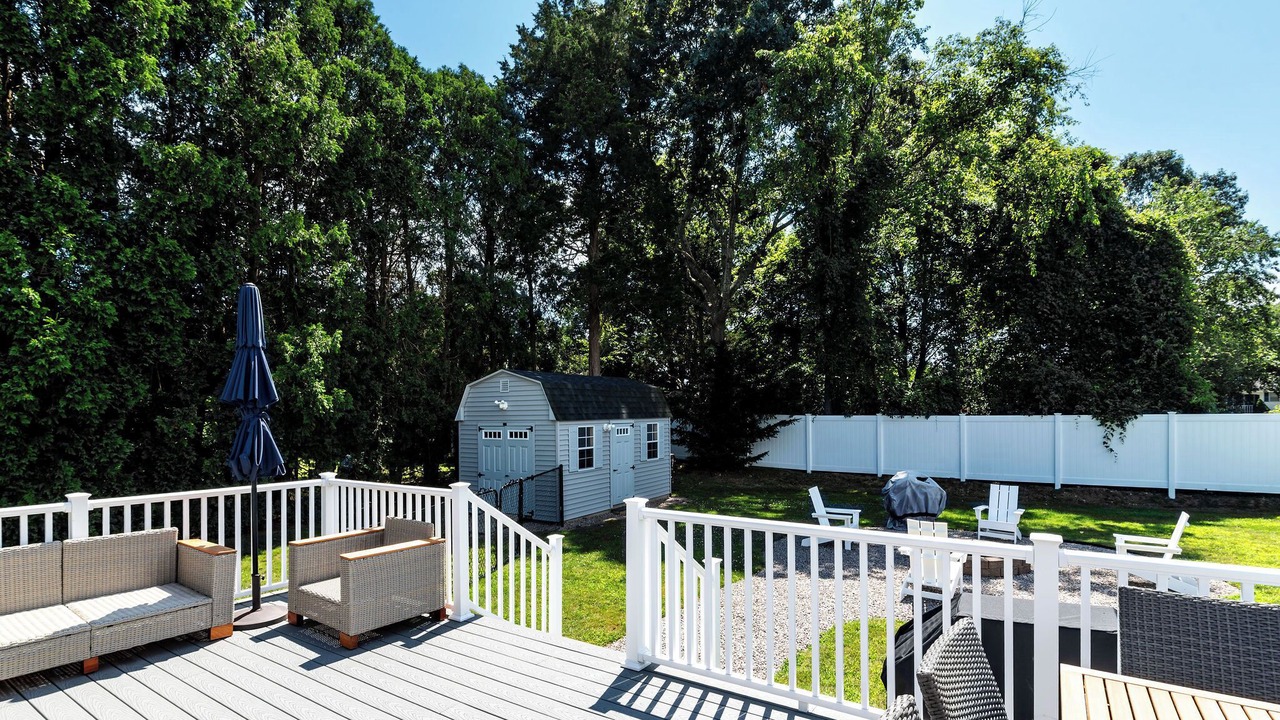 Photo of Patio Balcony in Misquamicut