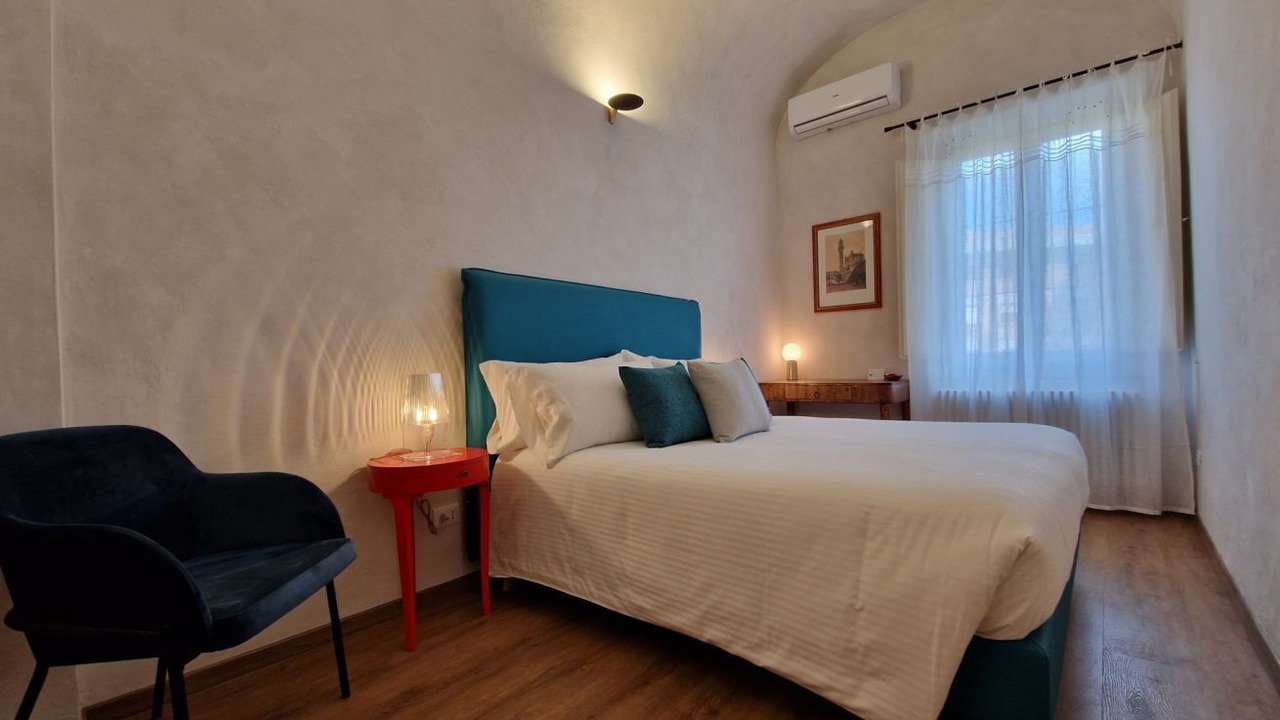 Photo of Bedroom in Pisa City Centre