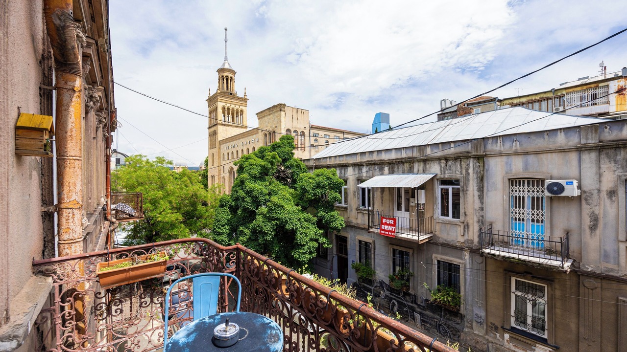 Photo of Outdoor in Vera