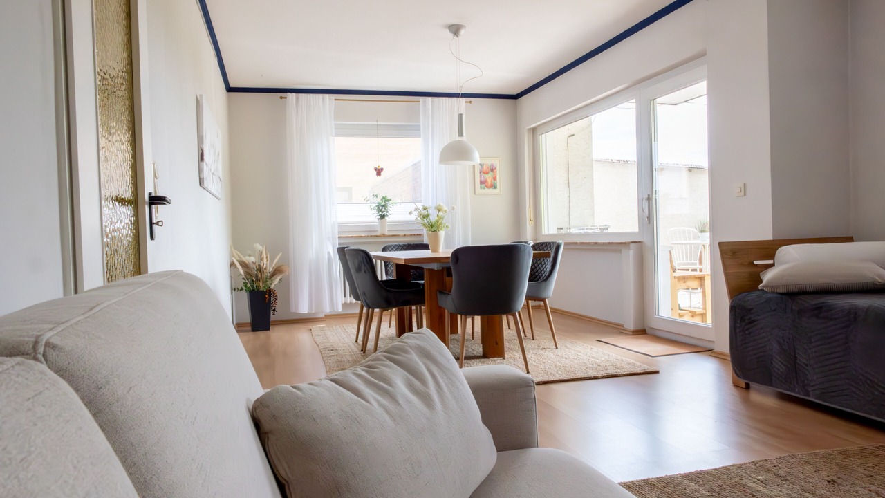 Photo of Livingroom in Neu-Eichenberg