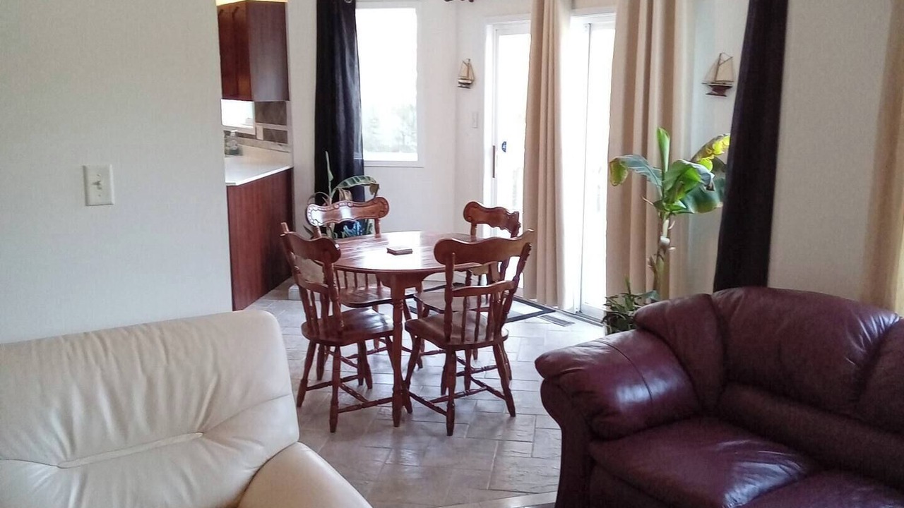 Photo of Livingroom in Barrie