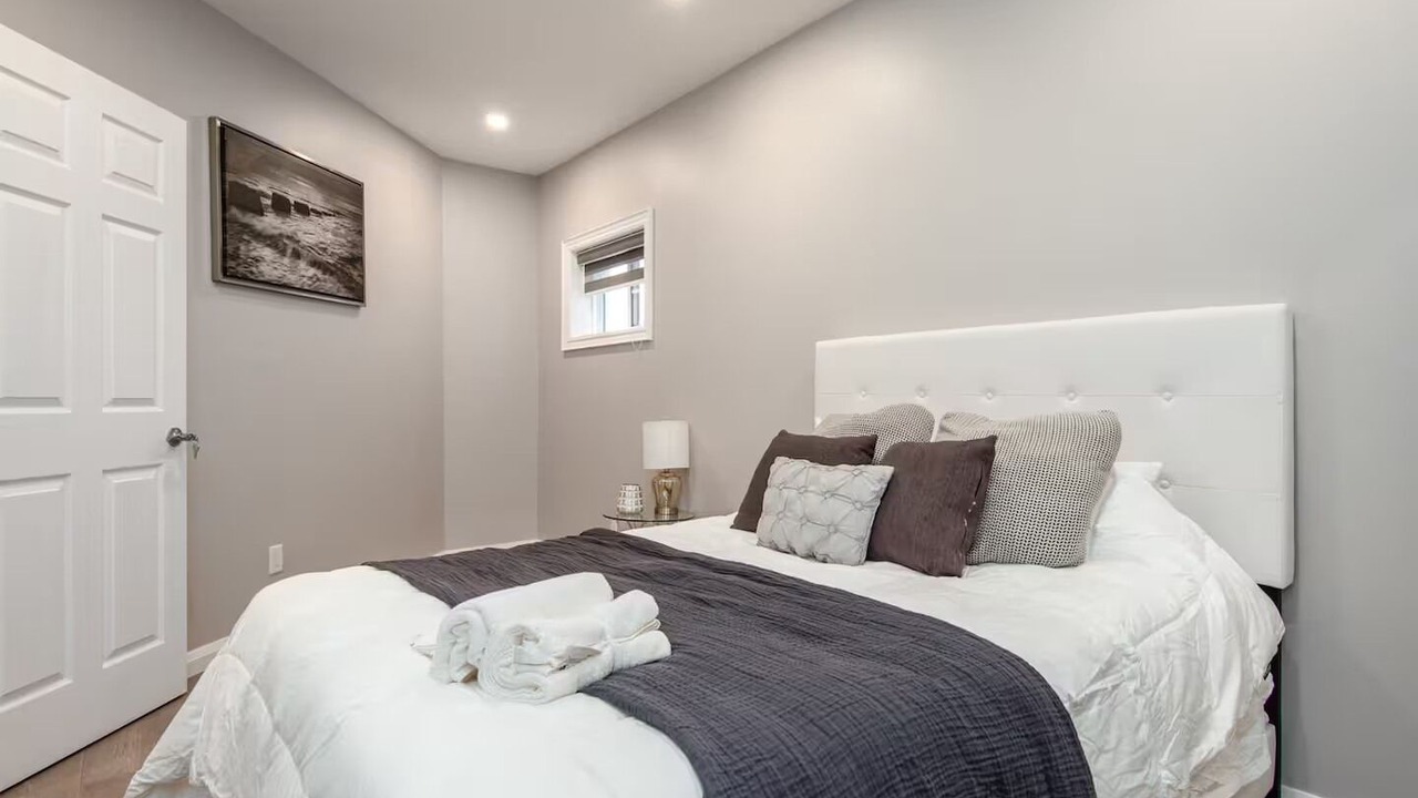 Photo of Bedroom in Doon South