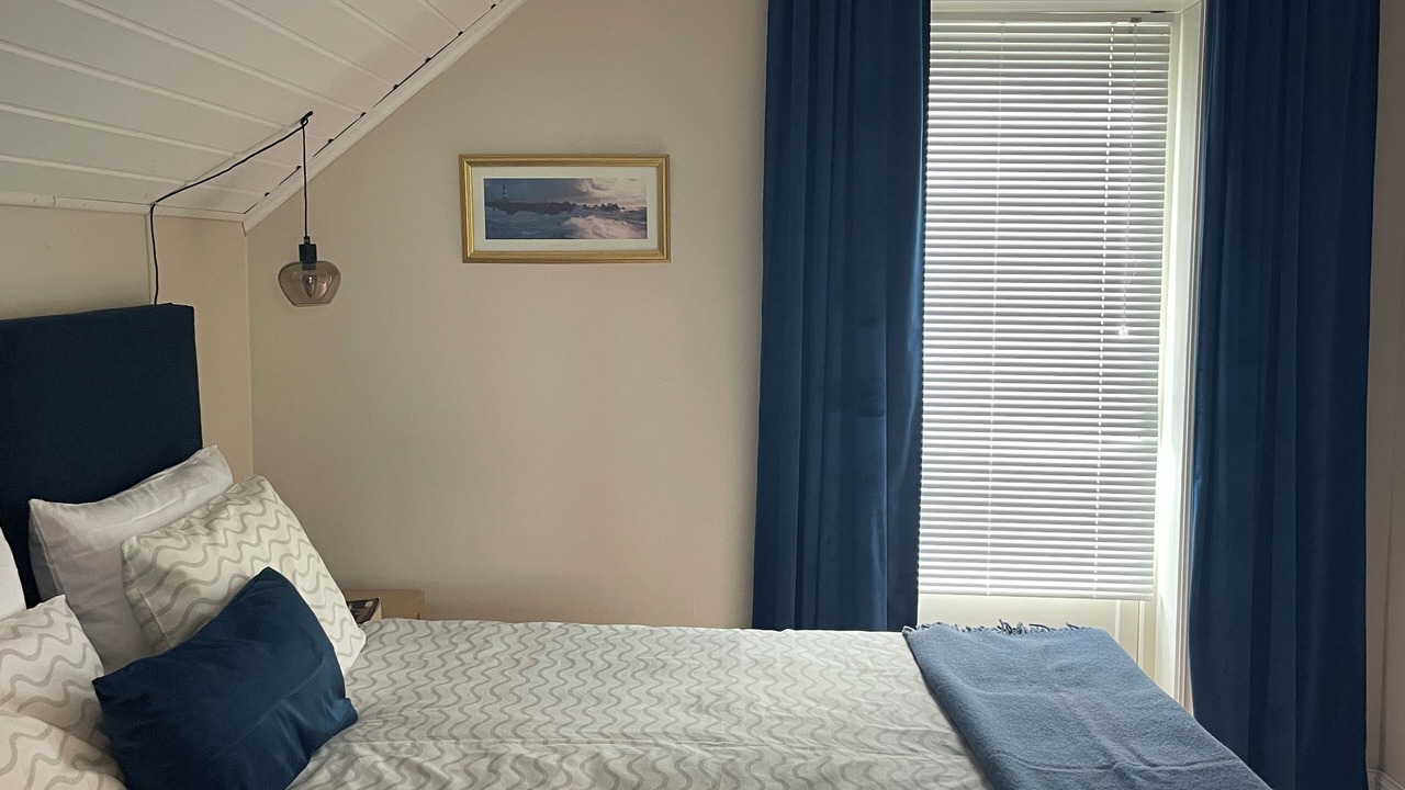 Photo of Bedroom in Moss